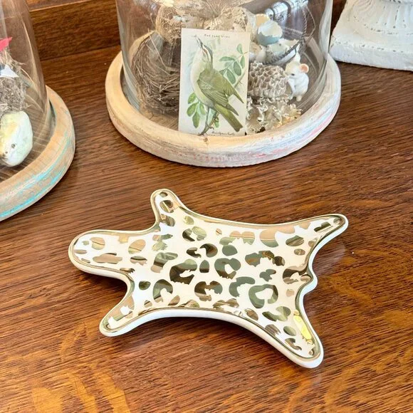 Leopard Jewelry Tray Porcelain 6" Gold and white - Picture 1 of 9